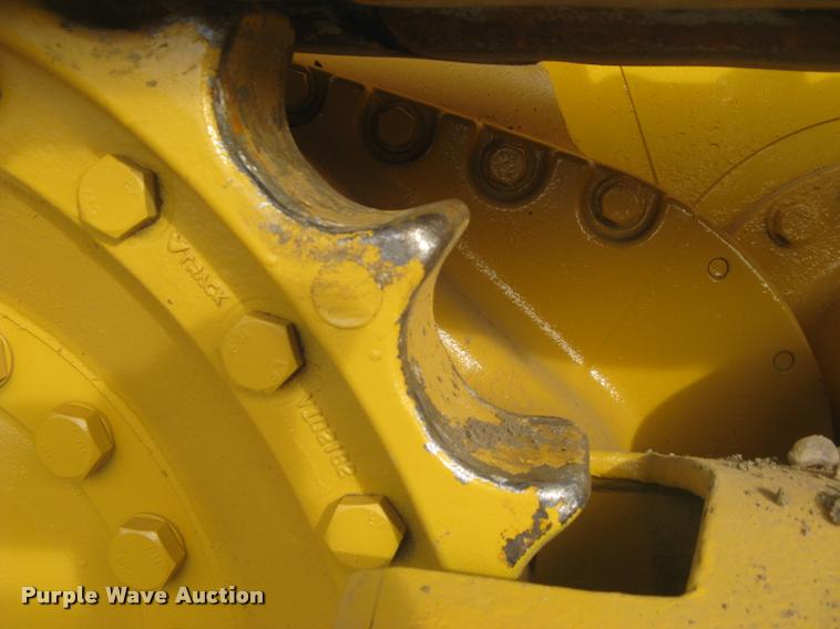 image for item L3970 2004 John Deere 700H LGP dozer