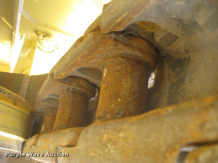 image for item L3970 2004 John Deere 700H LGP dozer