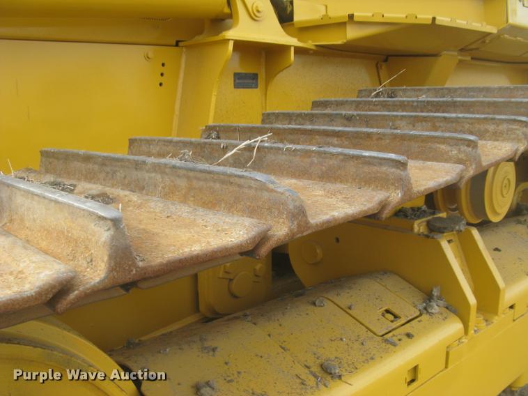 image for item L3970 2004 John Deere 700H LGP dozer