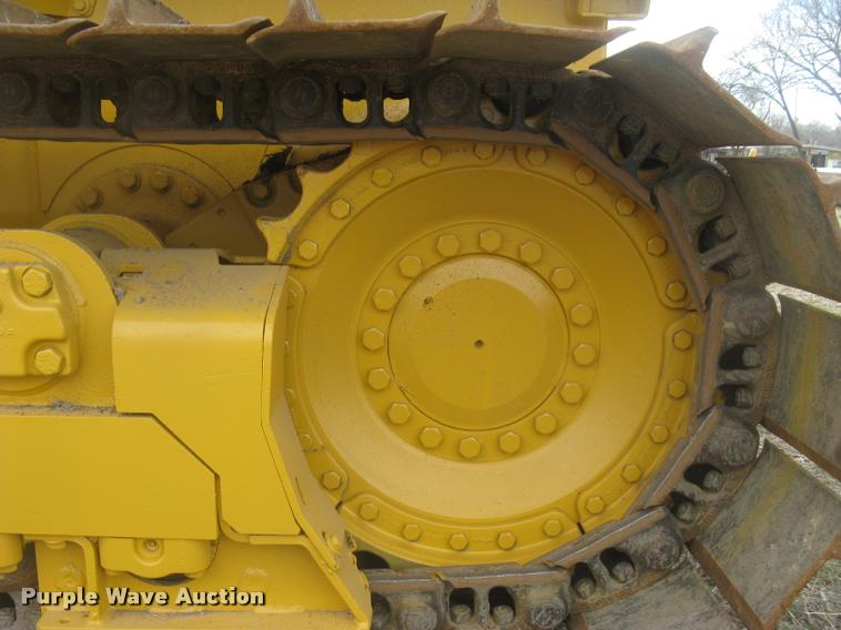 image for item L3970 2004 John Deere 700H LGP dozer