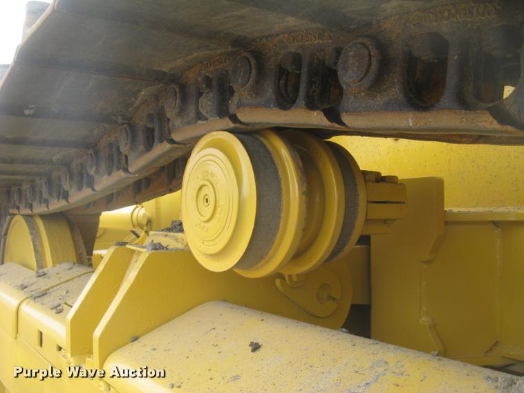 image for item L3970 2004 John Deere 700H LGP dozer