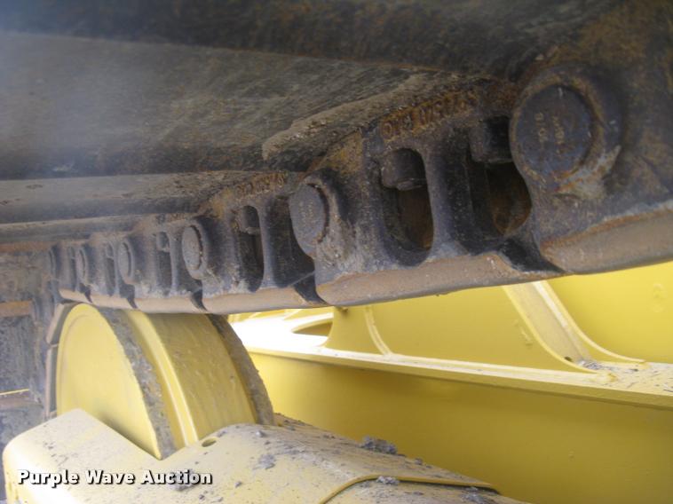 image for item L3970 2004 John Deere 700H LGP dozer