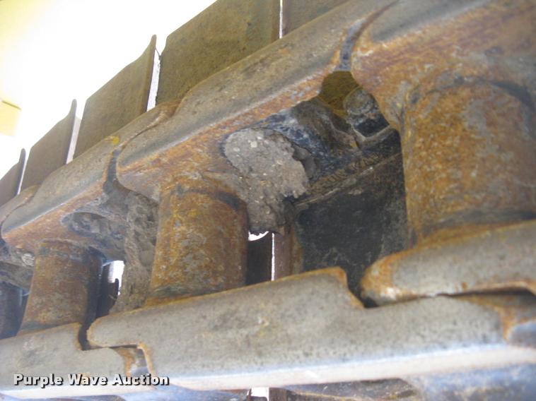 image for item L3970 2004 John Deere 700H LGP dozer