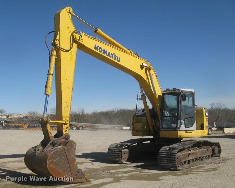 image for item L3974 2006 Komatsu PC228USLC-3 excavator