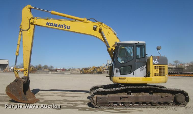 image for item L3974 2006 Komatsu PC228USLC-3 excavator