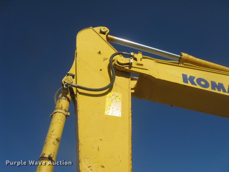 image for item L3974 2006 Komatsu PC228USLC-3 excavator