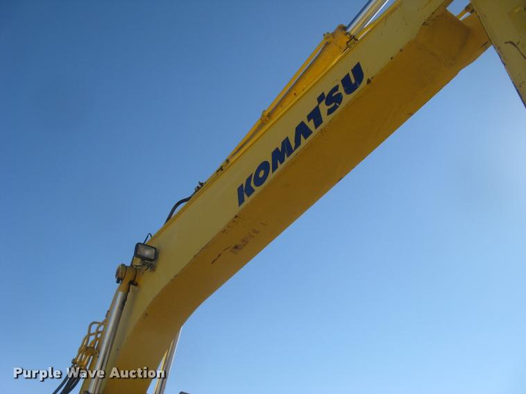 image for item L3974 2006 Komatsu PC228USLC-3 excavator