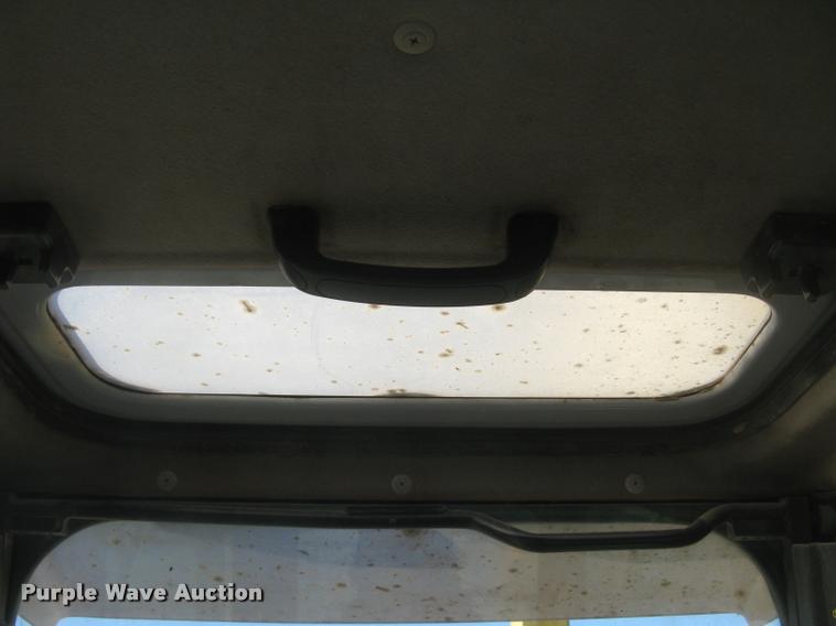 image for item L3974 2006 Komatsu PC228USLC-3 excavator