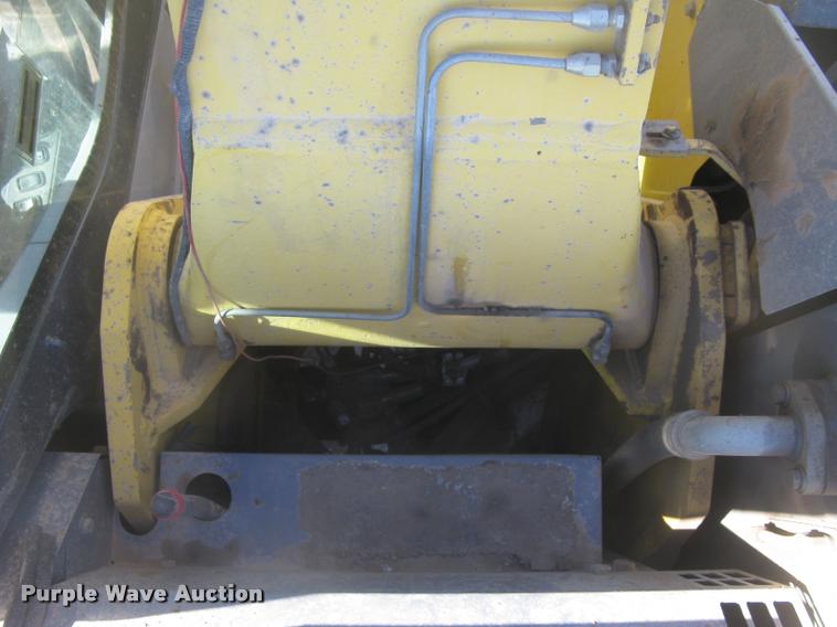 image for item L3974 2006 Komatsu PC228USLC-3 excavator