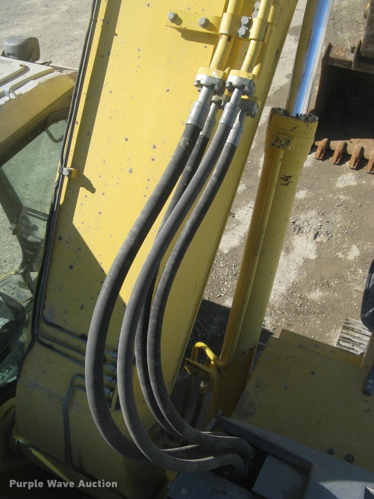 image for item L3974 2006 Komatsu PC228USLC-3 excavator