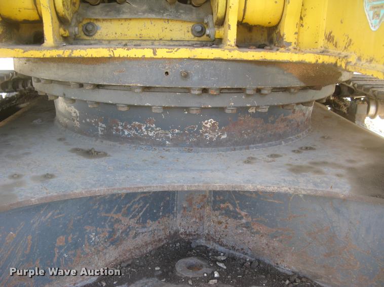image for item L3974 2006 Komatsu PC228USLC-3 excavator