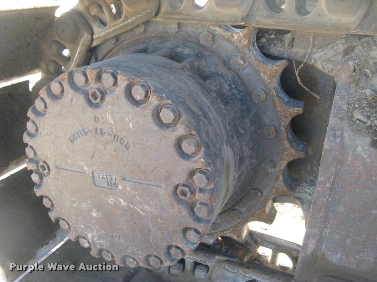 image for item L3974 2006 Komatsu PC228USLC-3 excavator