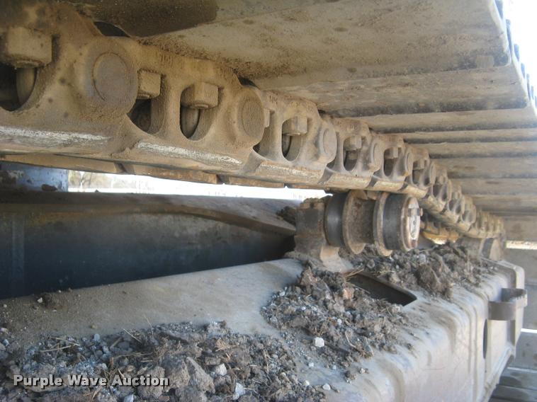 image for item L3974 2006 Komatsu PC228USLC-3 excavator