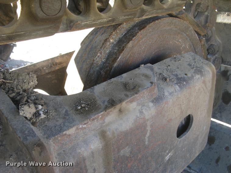 image for item L3974 2006 Komatsu PC228USLC-3 excavator