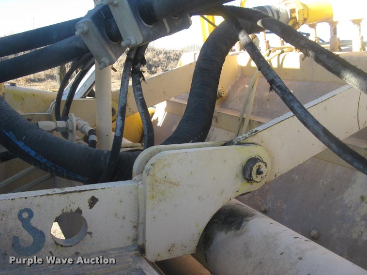 image for item L3975 2006 Bomag MPH364R-2 reclaimer