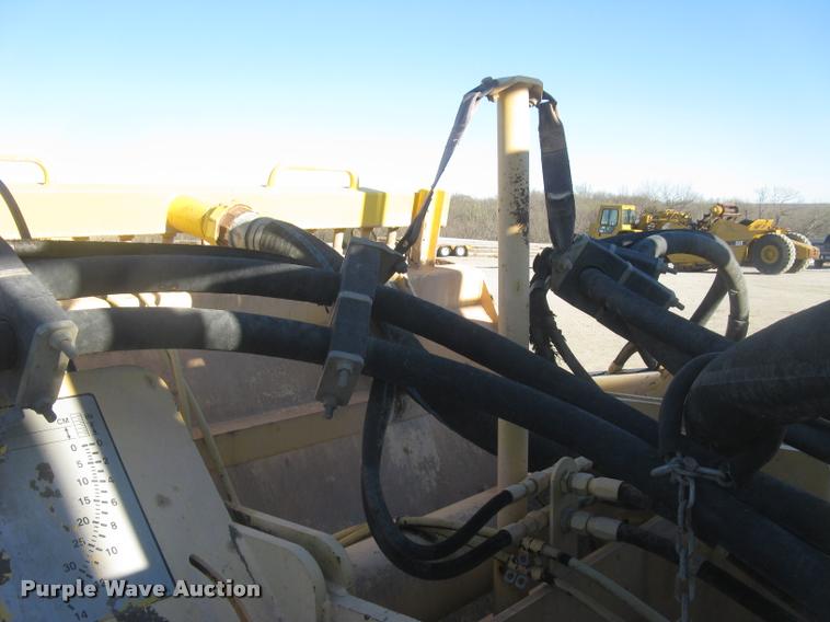 image for item L3975 2006 Bomag MPH364R-2 reclaimer