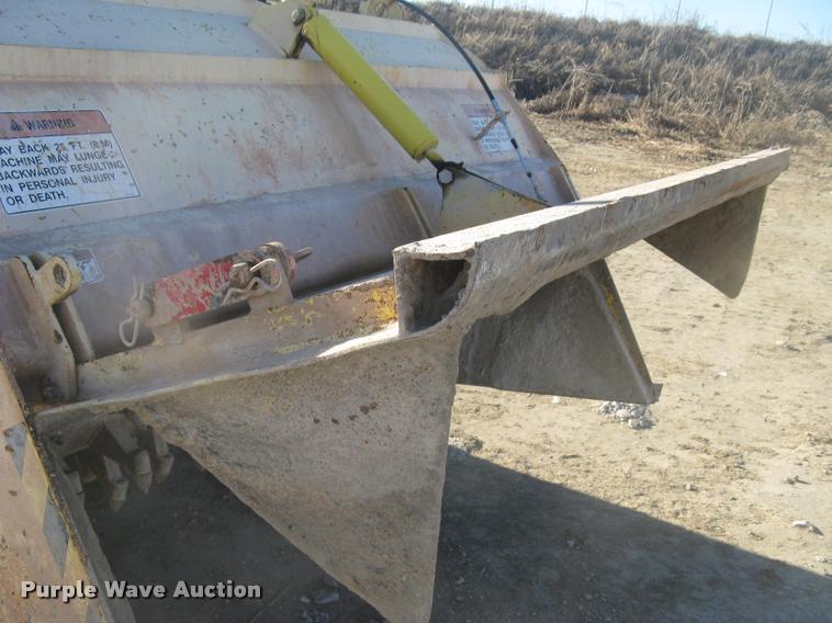 image for item L3975 2006 Bomag MPH364R-2 reclaimer