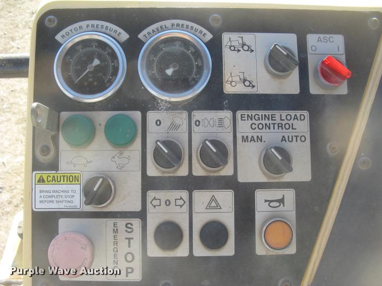 image for item L3975 2006 Bomag MPH364R-2 reclaimer