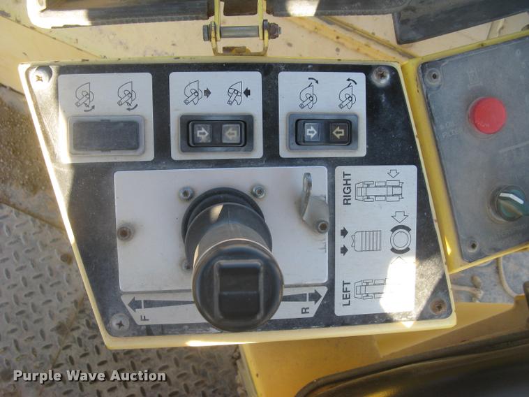 image for item L3975 2006 Bomag MPH364R-2 reclaimer