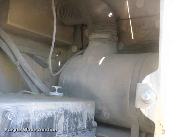 image for item L3975 2006 Bomag MPH364R-2 reclaimer