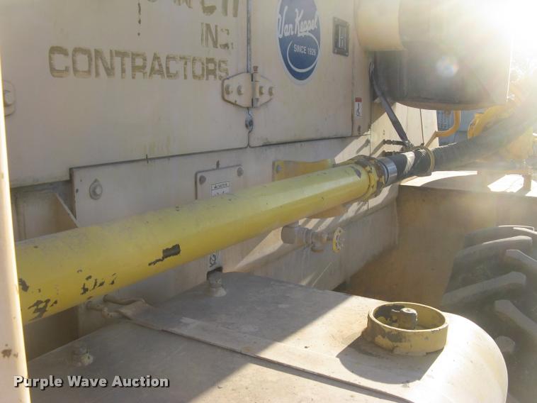 image for item L3975 2006 Bomag MPH364R-2 reclaimer