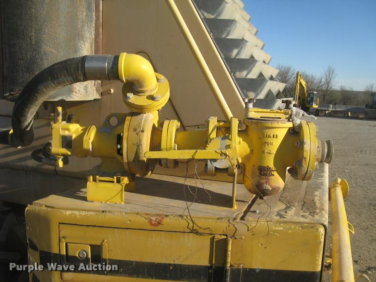 image for item L3975 2006 Bomag MPH364R-2 reclaimer