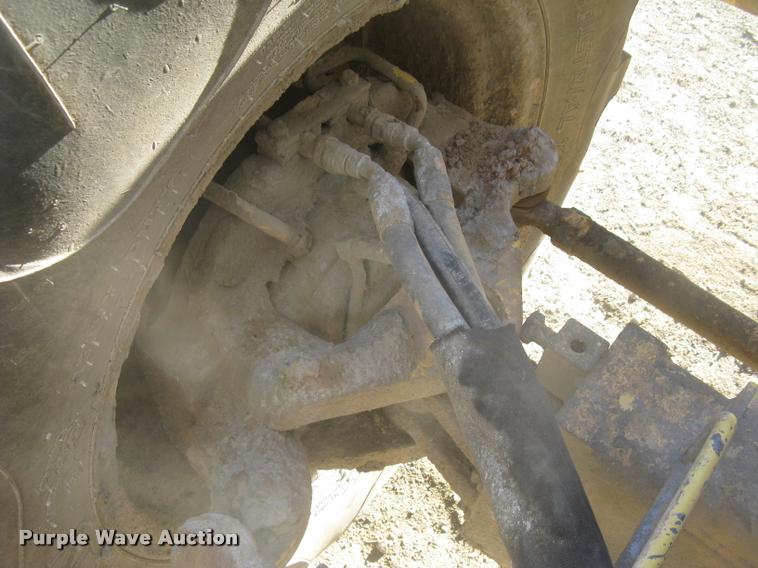 image for item L3975 2006 Bomag MPH364R-2 reclaimer