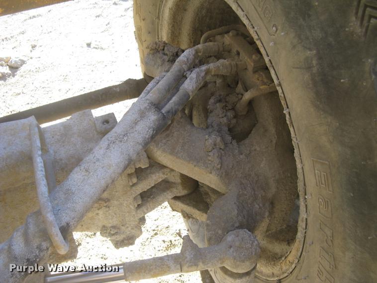 image for item L3975 2006 Bomag MPH364R-2 reclaimer