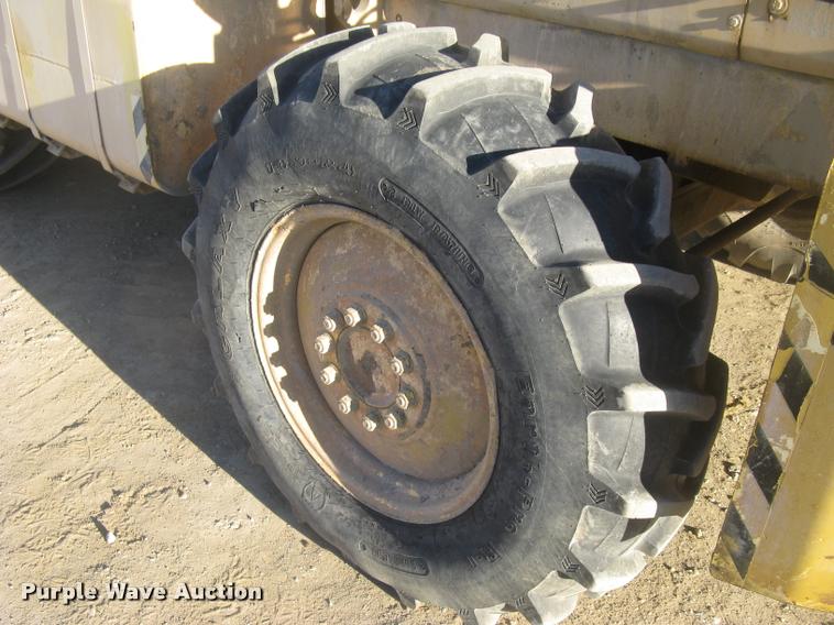 image for item L3975 2006 Bomag MPH364R-2 reclaimer