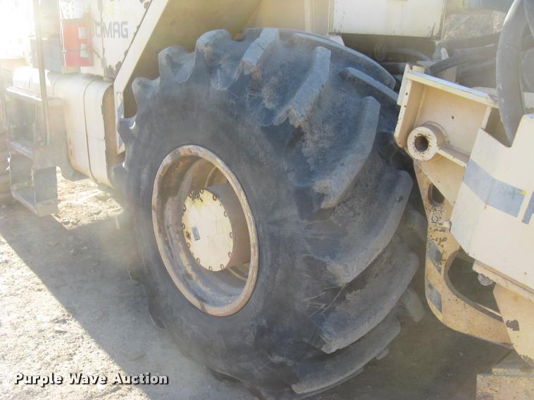 image for item L3975 2006 Bomag MPH364R-2 reclaimer