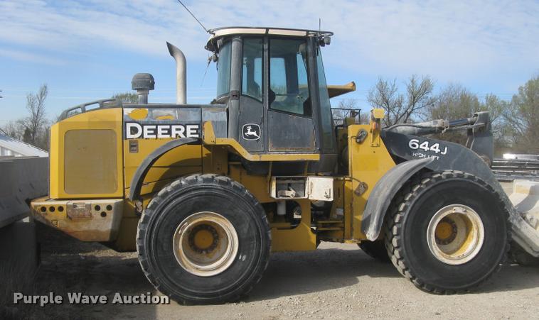 image for item L3976 2007 John Deere 644J wheel loader