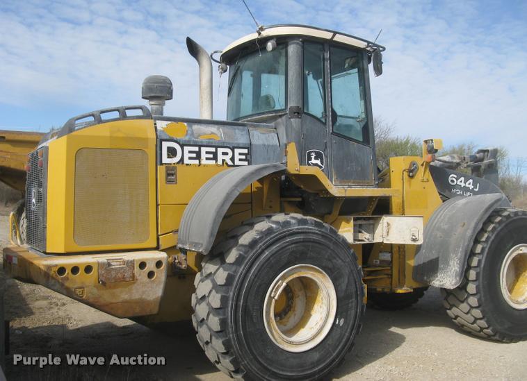 image for item L3976 2007 John Deere 644J wheel loader