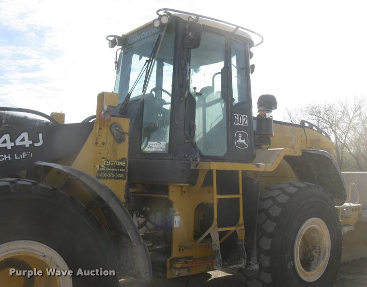 image for item L3976 2007 John Deere 644J wheel loader