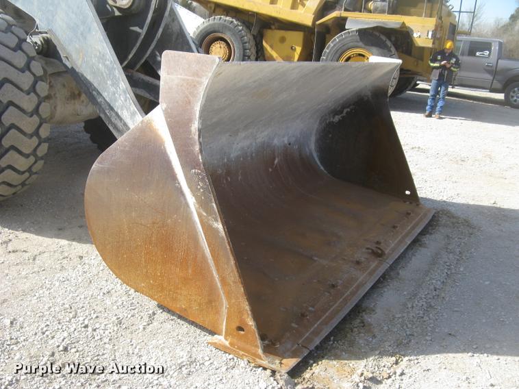 image for item L3976 2007 John Deere 644J wheel loader