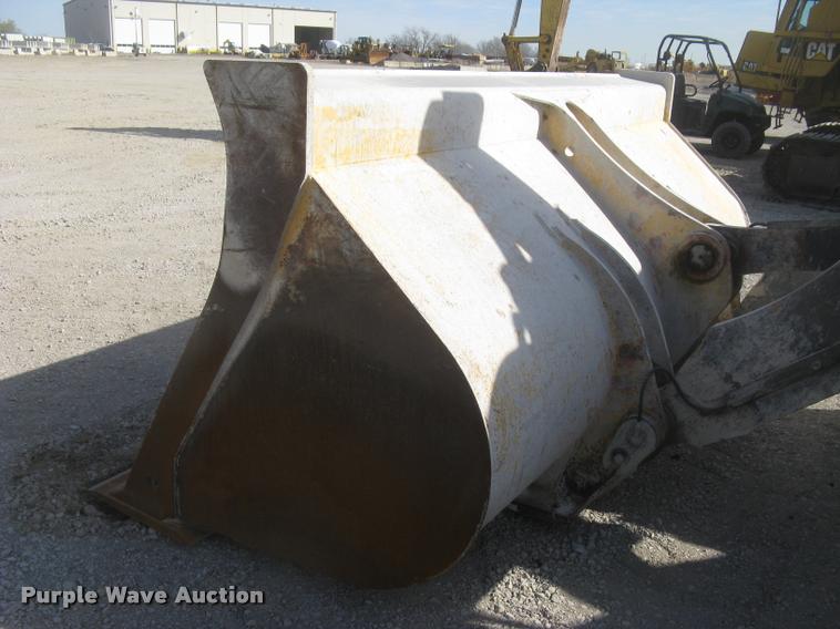 image for item L3976 2007 John Deere 644J wheel loader