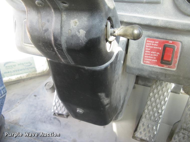 image for item L3976 2007 John Deere 644J wheel loader