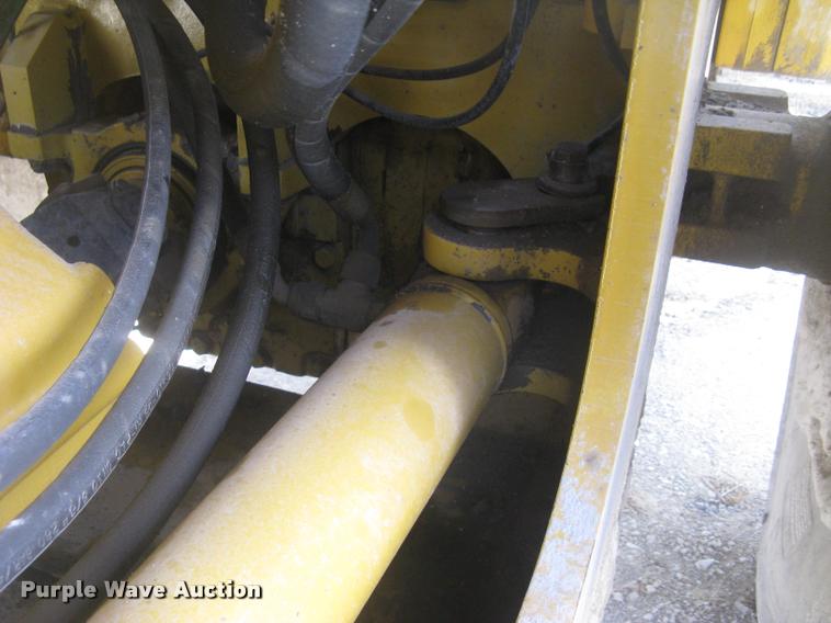 image for item L3976 2007 John Deere 644J wheel loader