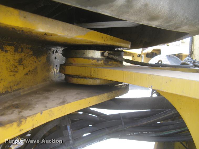 image for item L3976 2007 John Deere 644J wheel loader