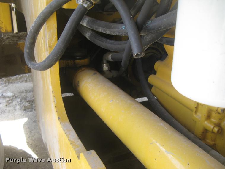 image for item L3976 2007 John Deere 644J wheel loader