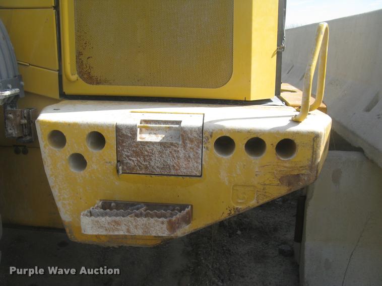 image for item L3976 2007 John Deere 644J wheel loader