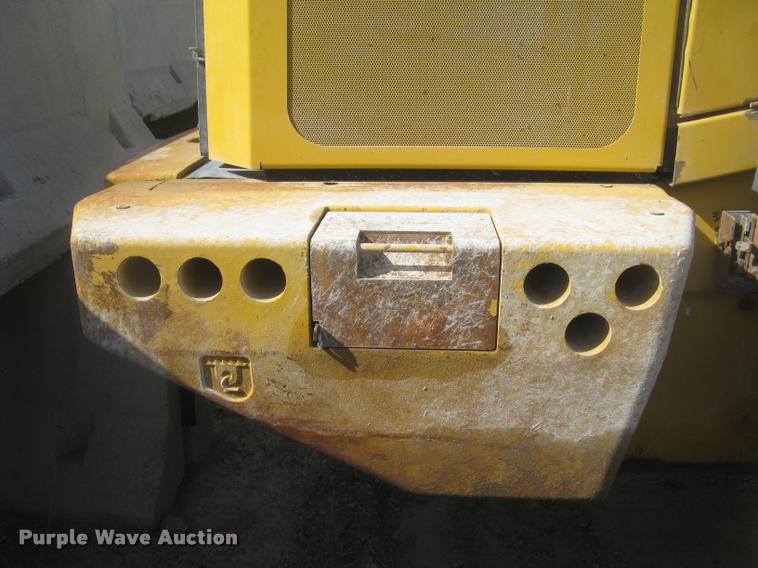 image for item L3976 2007 John Deere 644J wheel loader