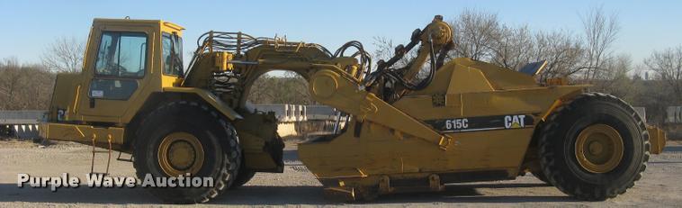 image for item L3977 1995 Caterpillar 615C Series II elevating scraper