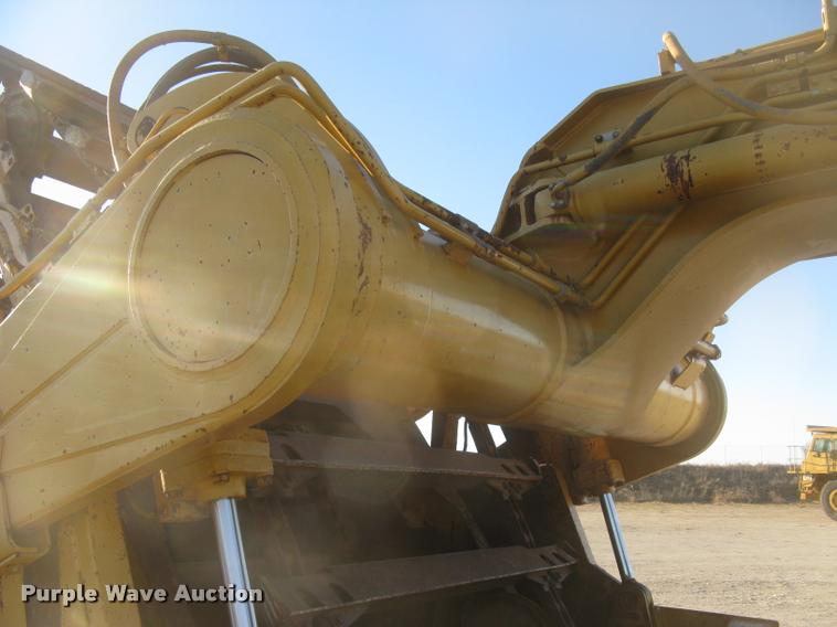 image for item L3977 1995 Caterpillar 615C Series II elevating scraper