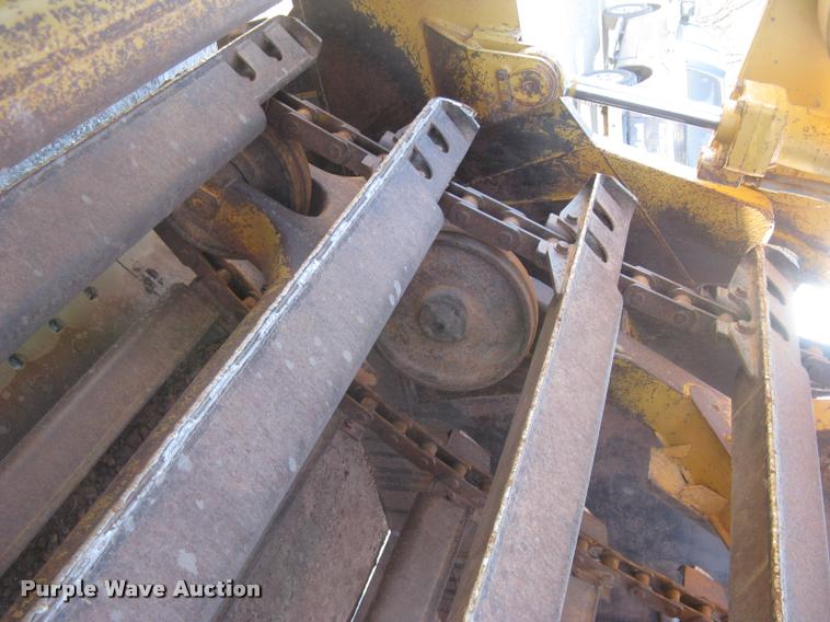 image for item L3977 1995 Caterpillar 615C Series II elevating scraper