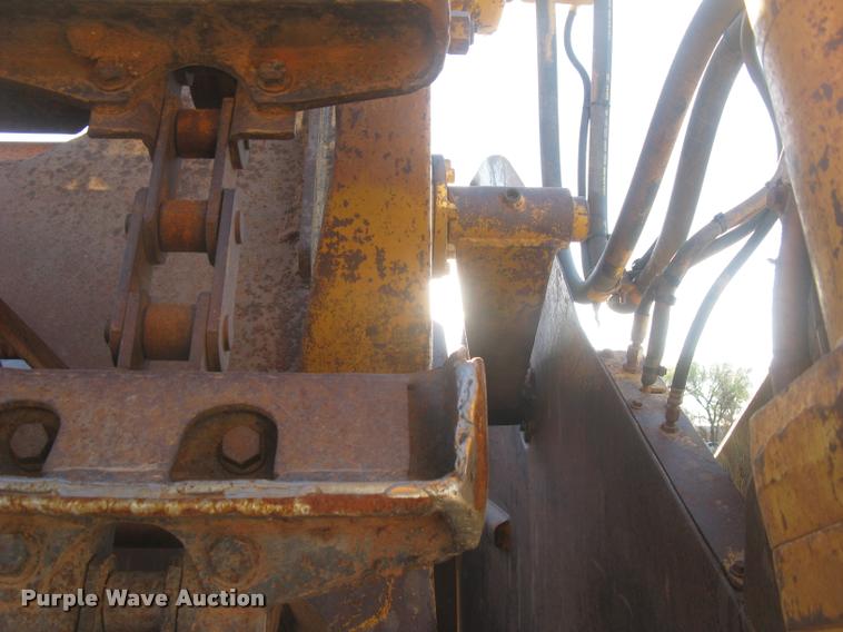 image for item L3977 1995 Caterpillar 615C Series II elevating scraper