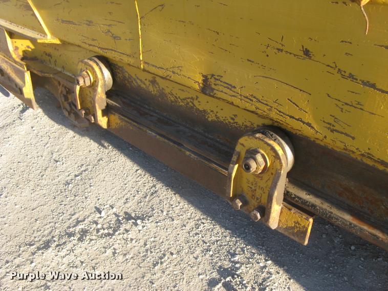 image for item L3977 1995 Caterpillar 615C Series II elevating scraper