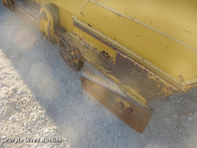 image for item L3977 1995 Caterpillar 615C Series II elevating scraper