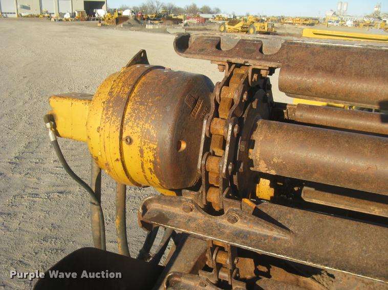 image for item L3977 1995 Caterpillar 615C Series II elevating scraper