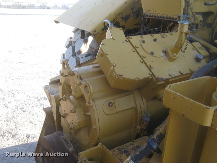 image for item L3977 1995 Caterpillar 615C Series II elevating scraper