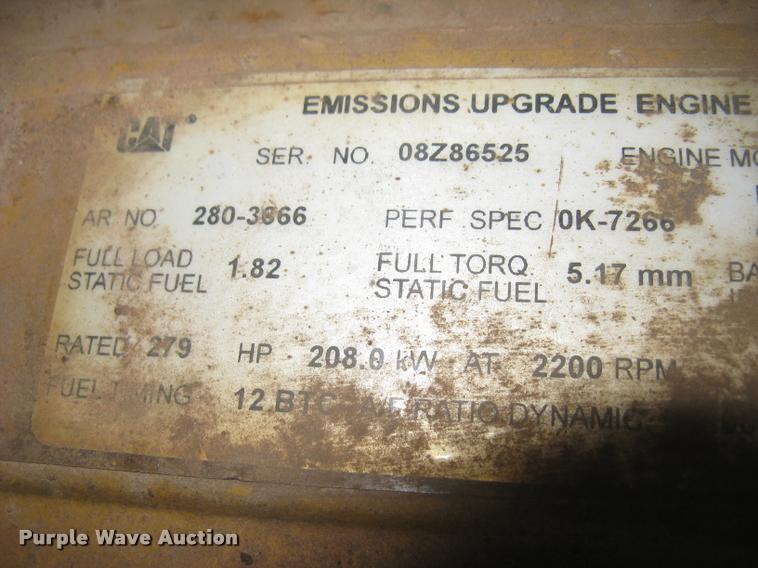 image for item L3977 1995 Caterpillar 615C Series II elevating scraper